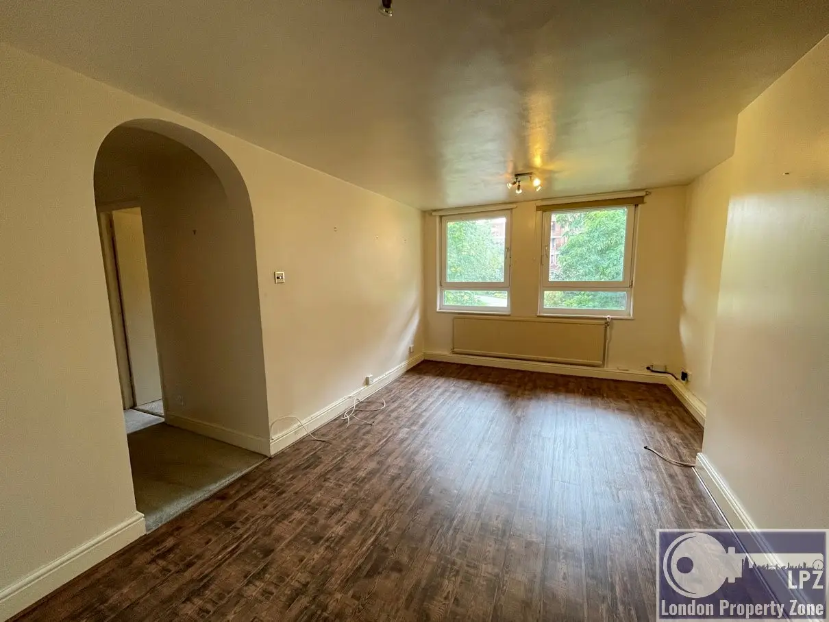 West Kensington,United Kingdom,3 Bedrooms Bedrooms,3 BathroomsBathrooms,Flat / Apartment,1191