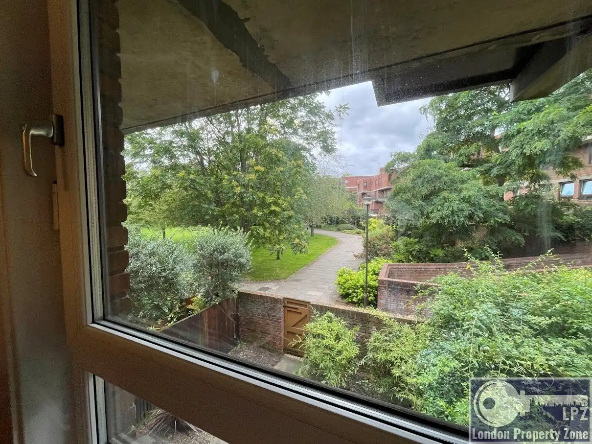 West Kensington,United Kingdom,3 Bedrooms Bedrooms,3 BathroomsBathrooms,Flat / Apartment,1191