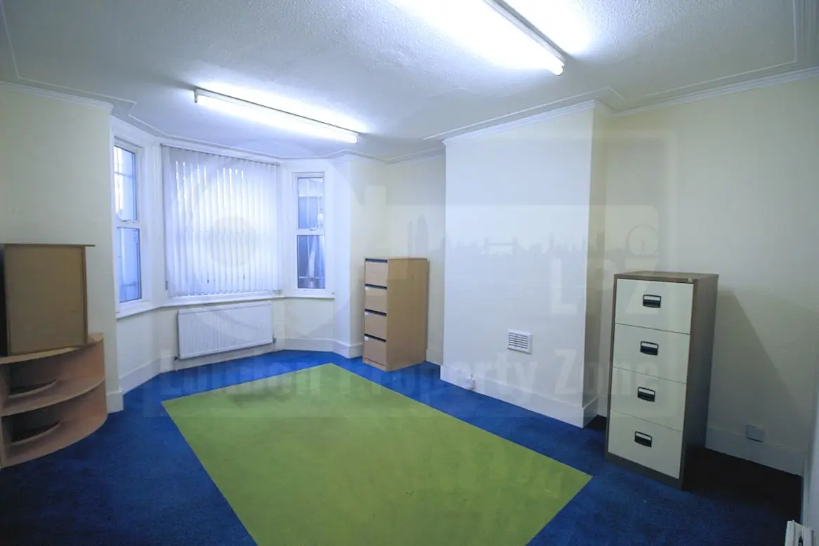 Hammersmith,United Kingdom,2 Rooms Rooms,1 BathroomBathrooms,Office,1094