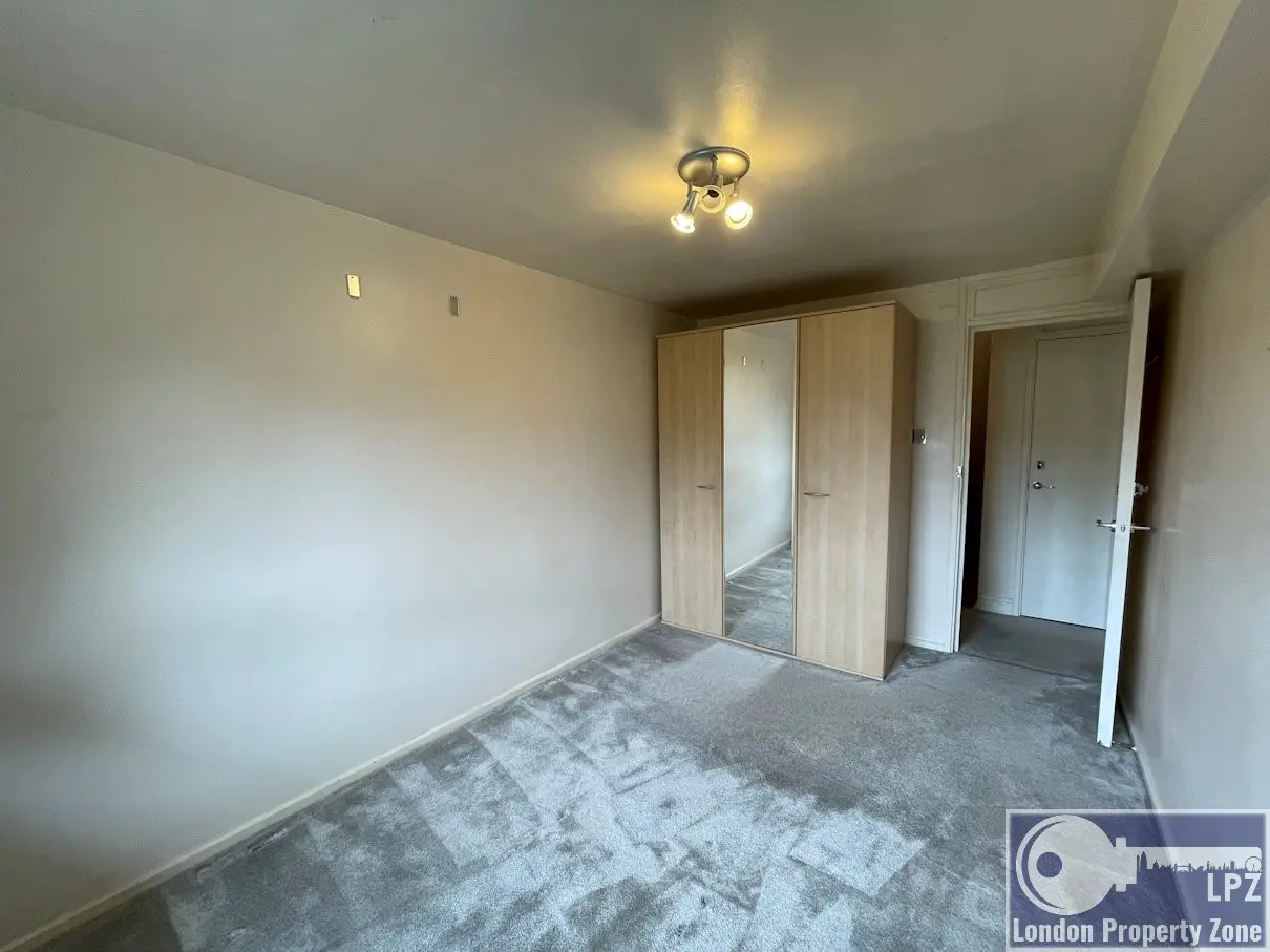 West Kensington,United Kingdom,3 Bedrooms Bedrooms,3 BathroomsBathrooms,Flat / Apartment,1191
