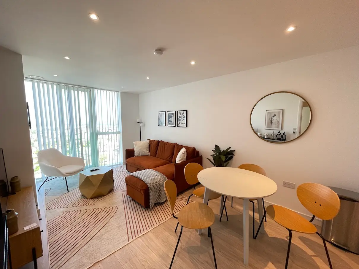 Croydon,United Kingdom,2 Bedrooms Bedrooms,2 BathroomsBathrooms,Flat / Apartment,1203