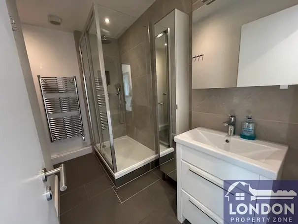 Fulham,United Kingdom,1 Bedroom Bedrooms,1 BathroomBathrooms,Flat / Apartment,1205