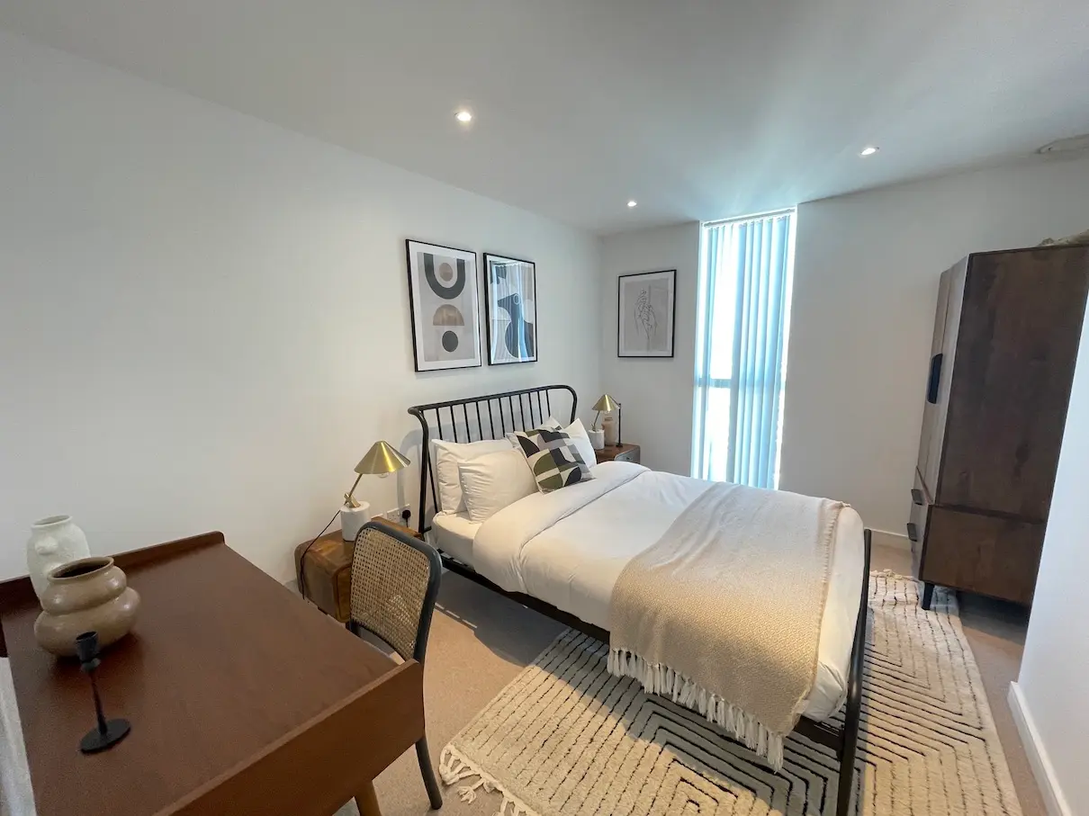 Croydon,United Kingdom,2 Bedrooms Bedrooms,2 BathroomsBathrooms,Flat / Apartment,1203