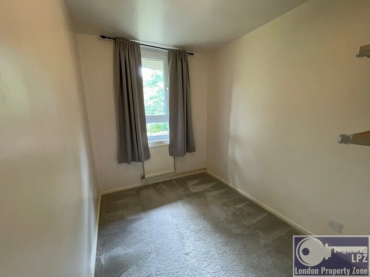 West Kensington,United Kingdom,3 Bedrooms Bedrooms,3 BathroomsBathrooms,Flat / Apartment,1191