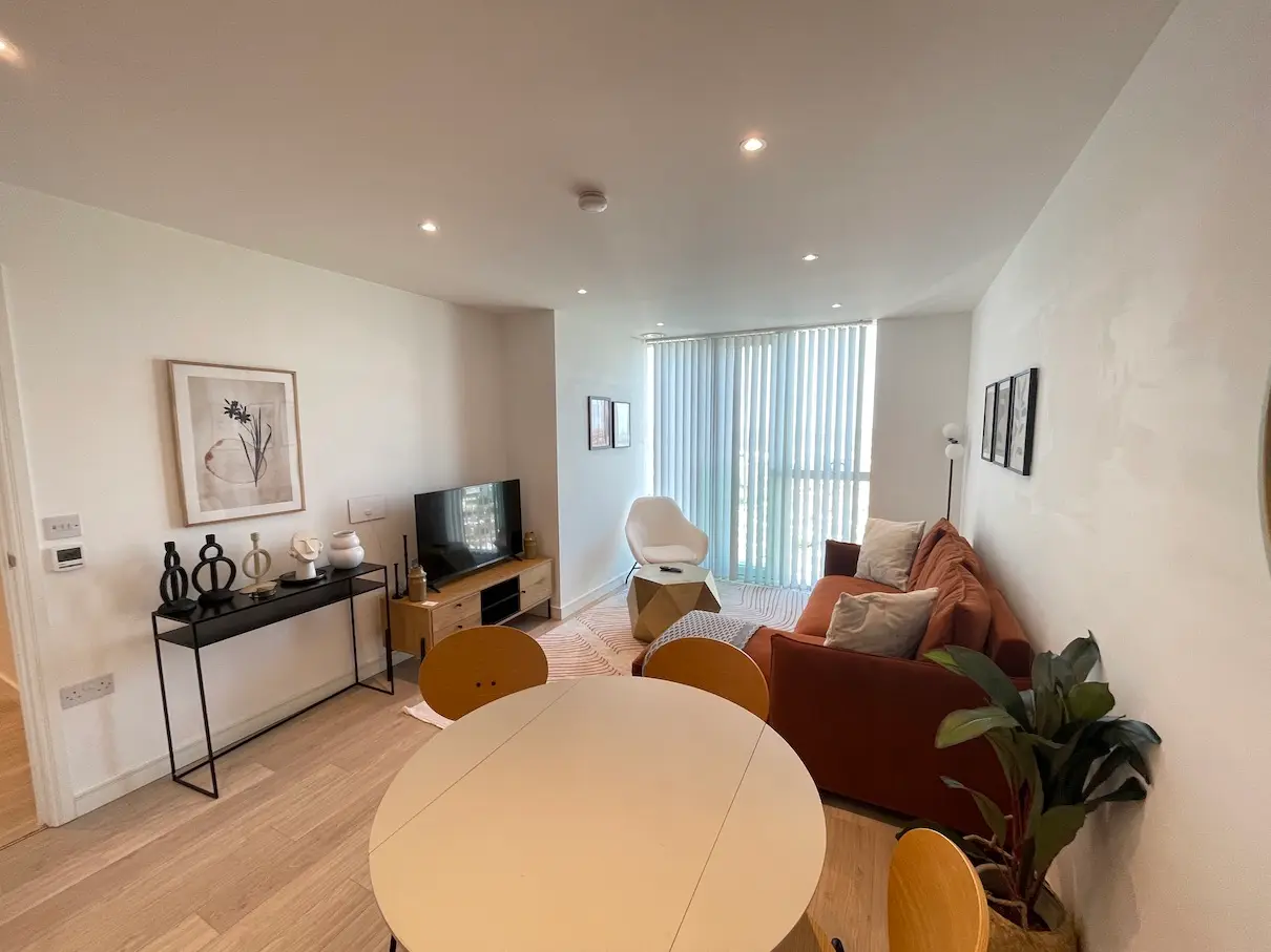 Croydon,United Kingdom,2 Bedrooms Bedrooms,2 BathroomsBathrooms,Flat / Apartment,1203