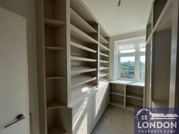 Fulham,United Kingdom,1 Bedroom Bedrooms,1 BathroomBathrooms,Flat / Apartment,1205